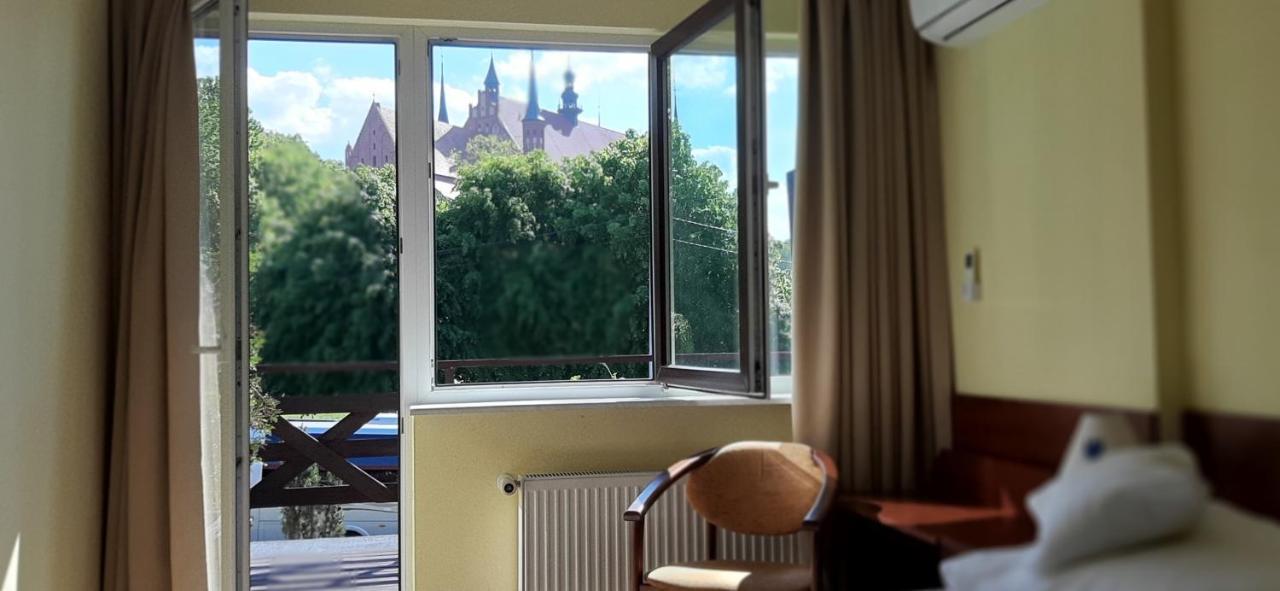 Hotel Kopernik Frombork Exterior photo